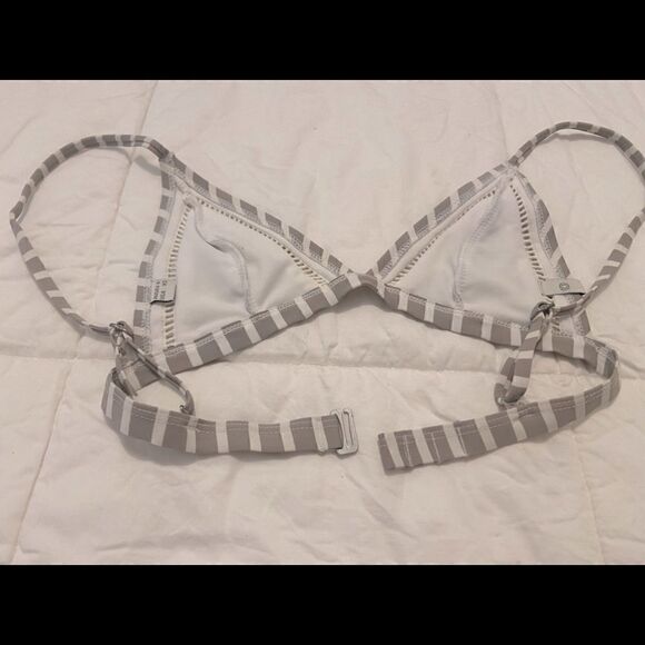 Rhythm Bikini Top - Picture 9 of 12